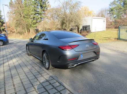 Mercedes-Benz - CLS