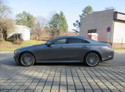 Mercedes-Benz - CLS