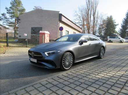 Mercedes-Benz - CLS