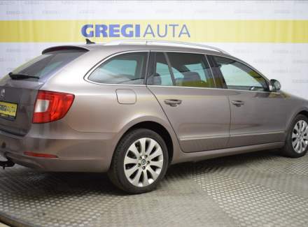 Škoda - Superb