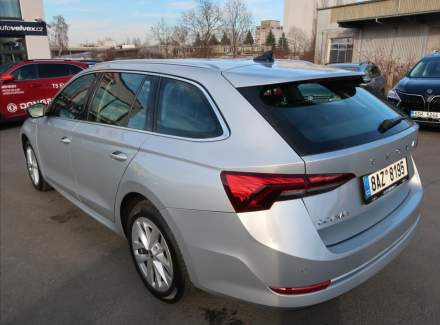 Škoda - Octavia