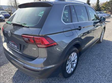 Volkswagen - Tiguan