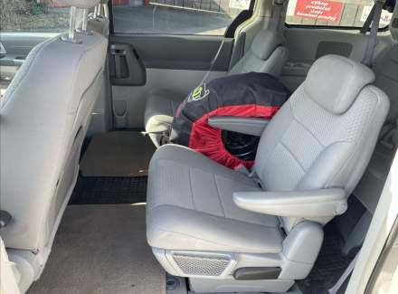 Chrysler - Town & Country