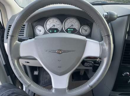 Chrysler - Town & Country
