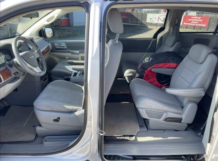 Chrysler - Town & Country