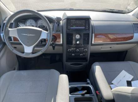 Chrysler - Town & Country