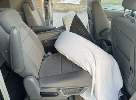 Chrysler - Town & Country