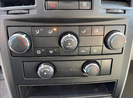 Chrysler - Town & Country