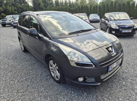 Peugeot - 5008