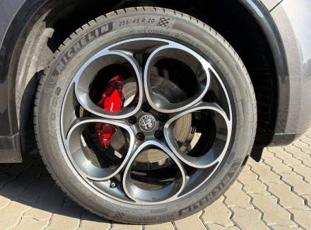 Alfa Romeo - Stelvio