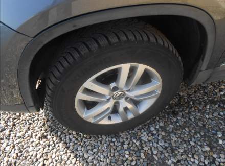 Volkswagen - Tiguan
