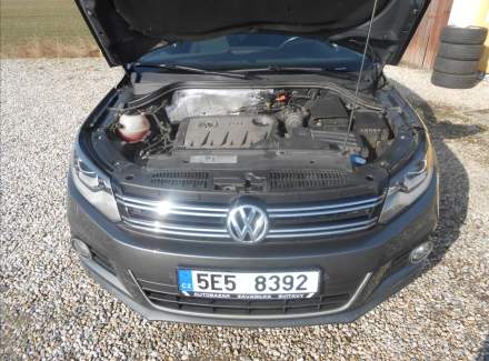 Volkswagen - Tiguan