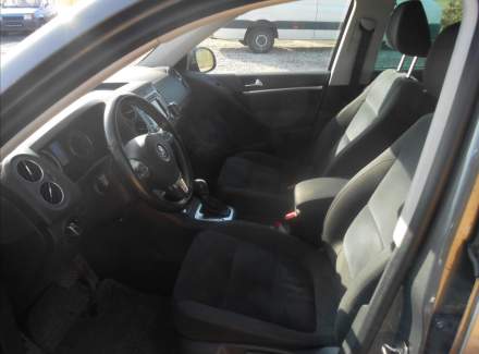 Volkswagen - Tiguan