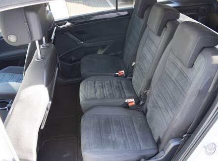 Volkswagen - Touran
