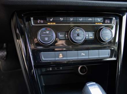 Volkswagen - Touran