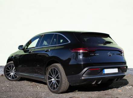 Mercedes-Benz - EQC