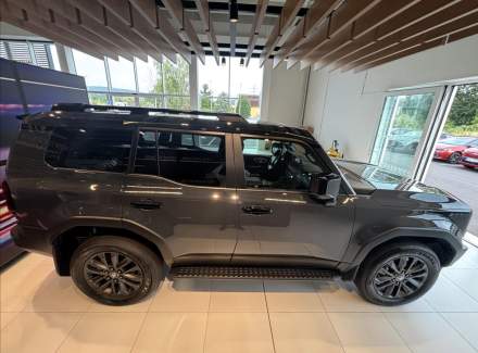 Toyota - Land Cruiser