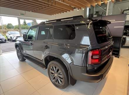 Toyota - Land Cruiser