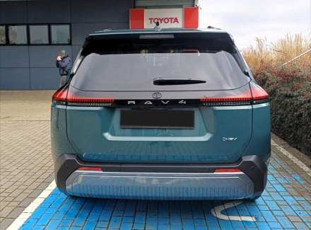 Toyota - RAV 4