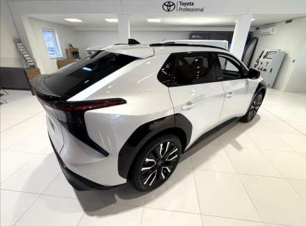 Toyota - bZ4X