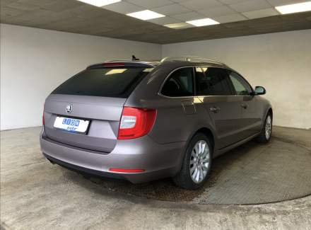 Škoda - Superb
