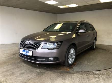 Škoda - Superb