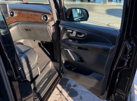 Mercedes-Benz - V-class