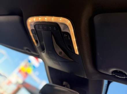 Mercedes-Benz - V-class