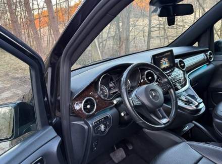 Mercedes-Benz - V-class