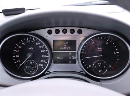 Mercedes-Benz - M-class