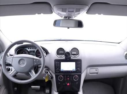 Mercedes-Benz - M-class