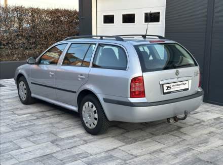 Škoda - Octavia