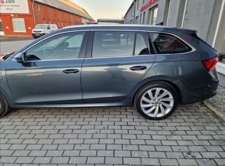 Škoda - Octavia
