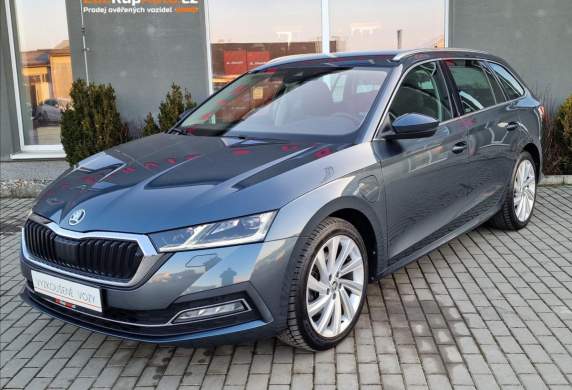 Škoda - Octavia