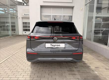 Volkswagen - Tayron