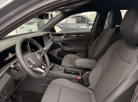 Volkswagen - Tayron