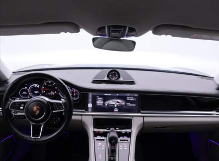 Porsche - Panamera