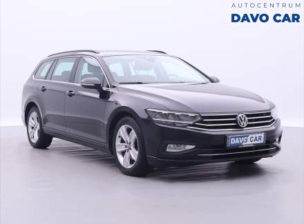 Volkswagen - Passat