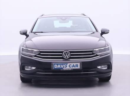 Volkswagen - Passat