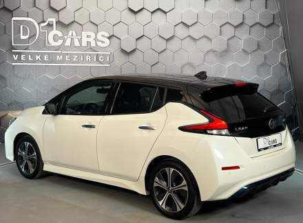 Nissan - Leaf