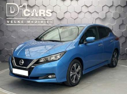 Nissan - Leaf