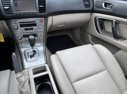 Subaru - Legacy