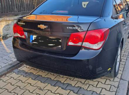 Chevrolet - Cruze