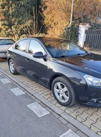 Chevrolet - Cruze