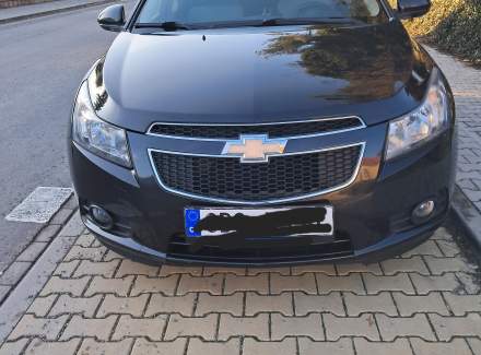 Chevrolet - Cruze