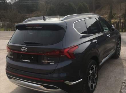 Hyundai - Santa FE