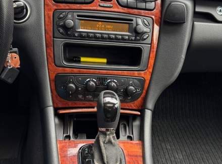 Mercedes-Benz - C-class