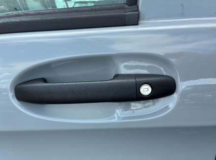 Mercedes-Benz - Vito