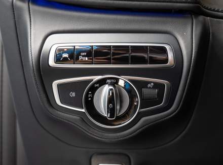 Mercedes-Benz - G-class