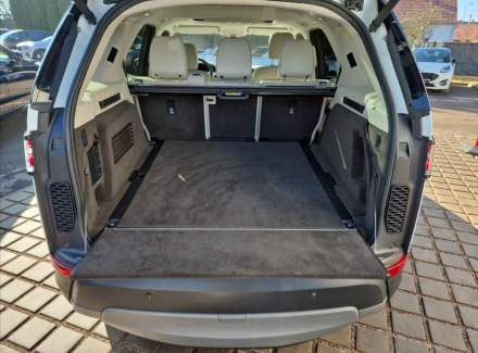 Land Rover - Discovery